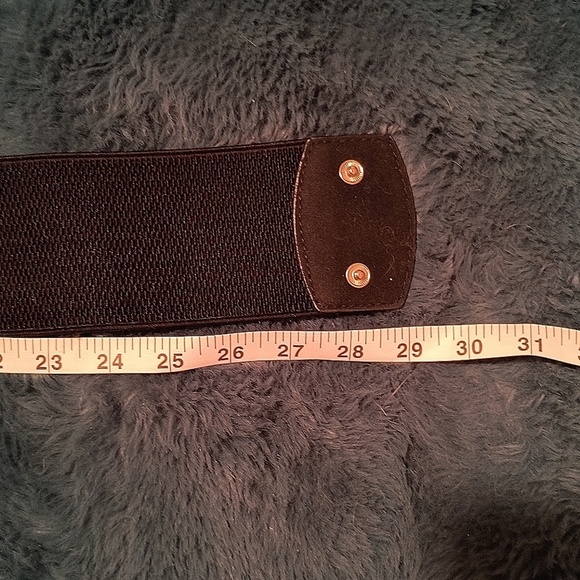 Elegant Black Feathered Women's Stretchable Belt - Picture 5 of 5